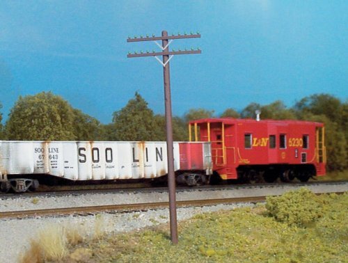 2-Arm Railroad Telephone Poles -- Kit - 18 Poles & 36 Crossarms (brown), HO, Rix Products 32