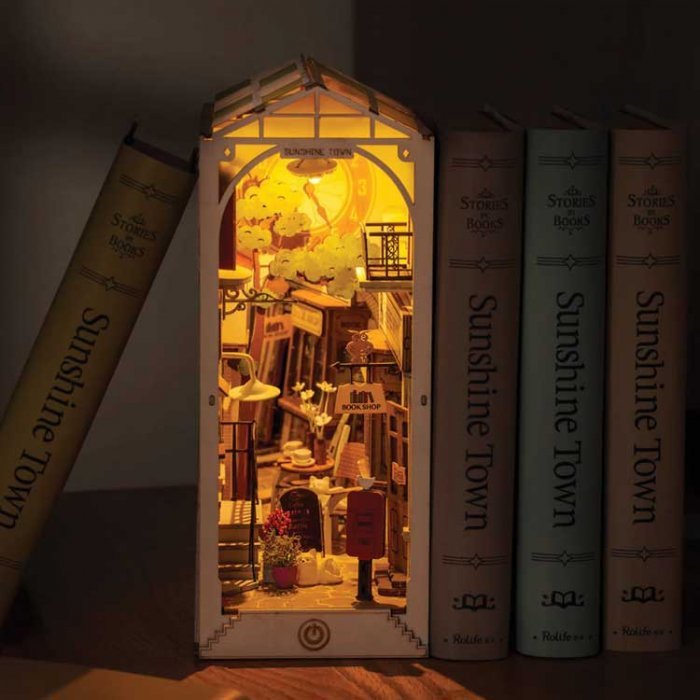 Sunshine Town Book Nook Shelf Insert - Kit -- Lighted 3D Puzzle, All Scales, Robotime TGB02