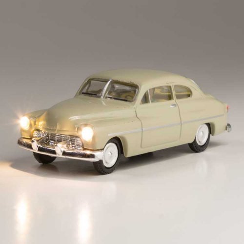 Just Plug(R) Lighted Vehicle -- City Classic (ivory), HO, Woodland Scenics 5592