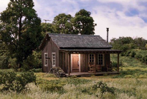 Built-&-Ready(R) Landmark Structure(R) - Assembled -- Rustic Cabin, O, Woodland Scenics 5869