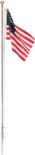 Flag Pole with U.S. Flag - Just Plug(TM) -- Medium - 4-1/8′ 10.4cm Tall, All Scales, Woodland Scenics 5951