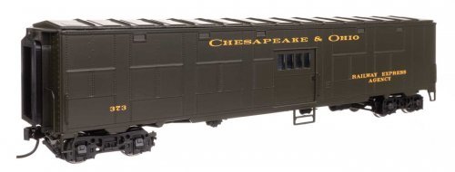 C&O-Style Express Boxcar Troop Sleeper Conversion - Ready to Run -- Chesapeake & Ohio (Green) 373, HO, WalthersProto 10842