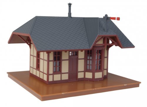 Victoria Springs Station -- Assembled - 4-1/2 x 3-3/4 x 3-1/2 11.4 x 9.5 x 7.9cm, HO, WalthersTrainline 811
