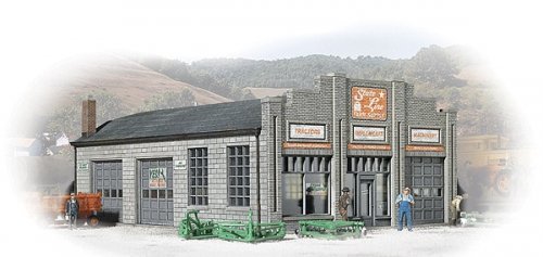 State Line Farm Supply -- Kit: 3-1/4 x 4-1/4 x 1-7/8` Ramp: 1-3/16 x 4-7/8`, N, Walthers Cornerstone 3808
