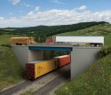 Modern Steel and Concrete Highway Overpass with Pipe Railings -- Kit - 12-15/16 x 4-3/4′ 32, HO, Walthers Cornerstone 4565