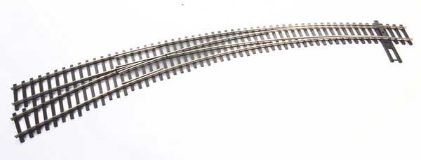 Code 83 Nickel Silver DCC-Friendly Curved Turnout - 20 and 24′ Radii -- Left Hand, HO, WalthersTrack 83061