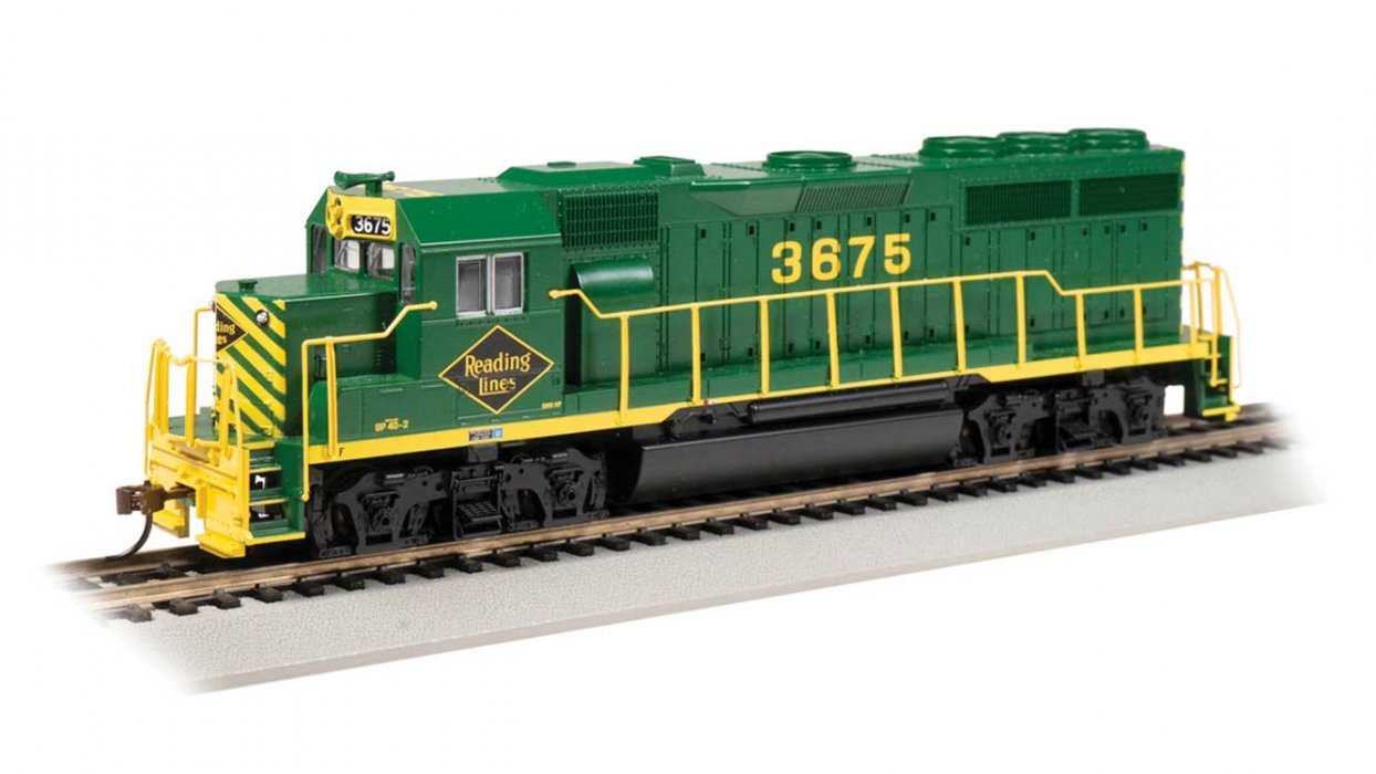EMD GP40 - Sound and DCC -- Reading 3675 (green, yellow end striping), HO, Bachmann Industries 66310