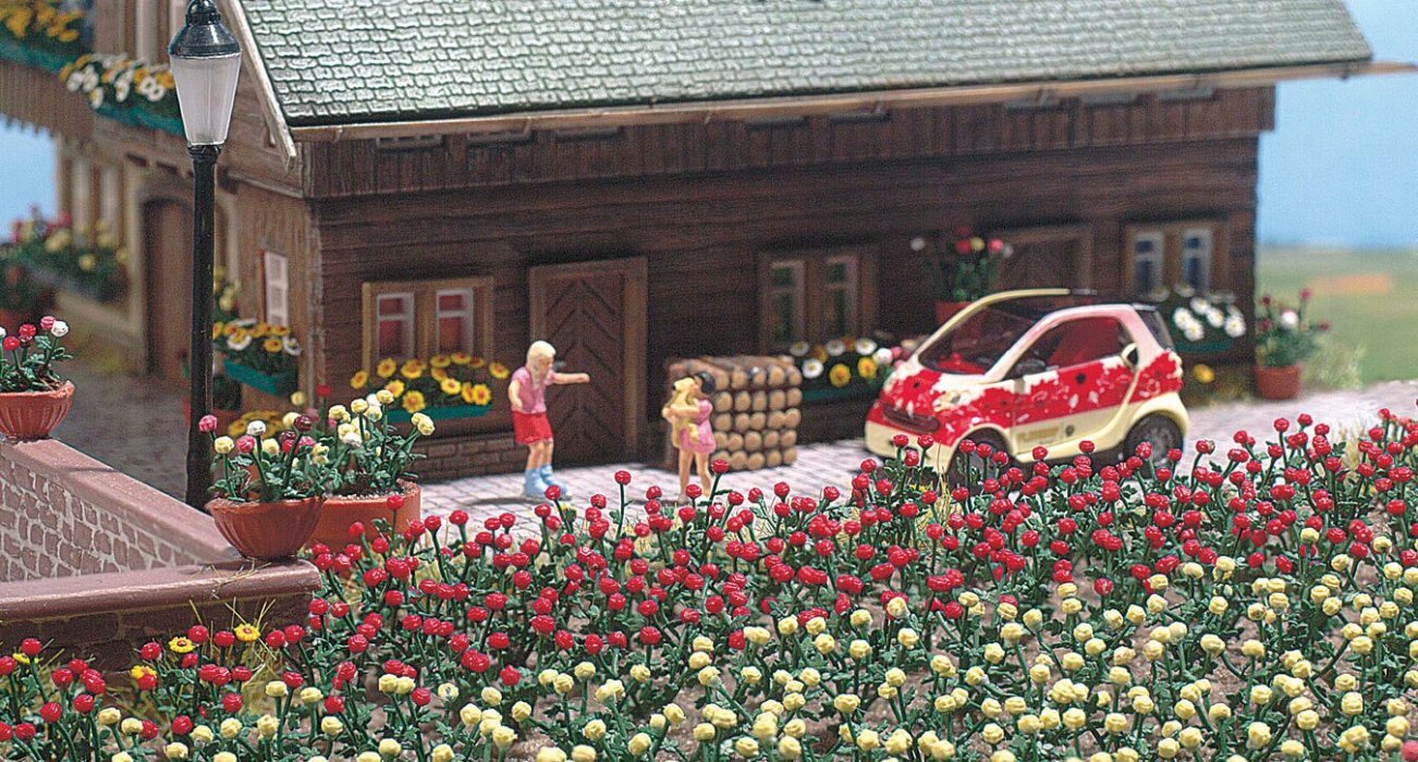 Rose Bushes - Assembled pkg(36), HO, Busch Gmbh & Co Kg 1241