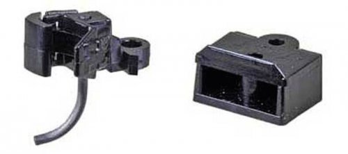 Knuckle Couplers -- Body-Mount Medium Offset Coupler w/Short Narrow Gear Box, G, Kadee Quality Products 836