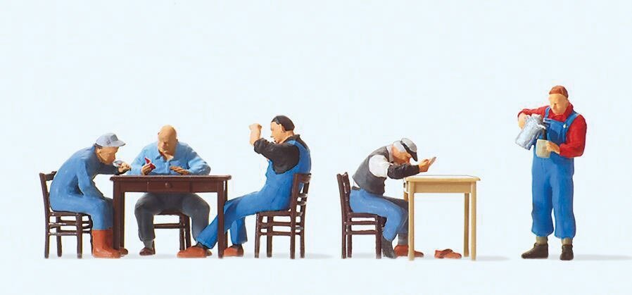 US Railway Personnel on Break -- 5 Workers w/Tables & Chairs, HO, Preiser Kg 10601