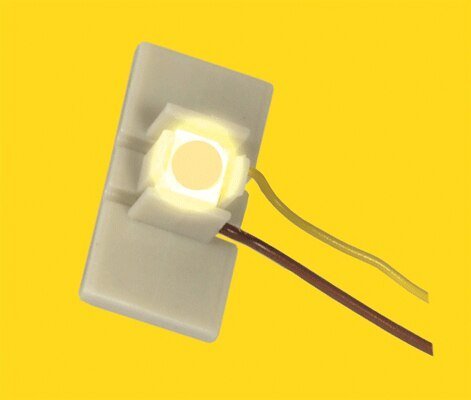 Floor-Mount Interior Light LEDs w/Wires pkg(10) -- Warm White, HO, Viessmann Modellspielwaren 6046