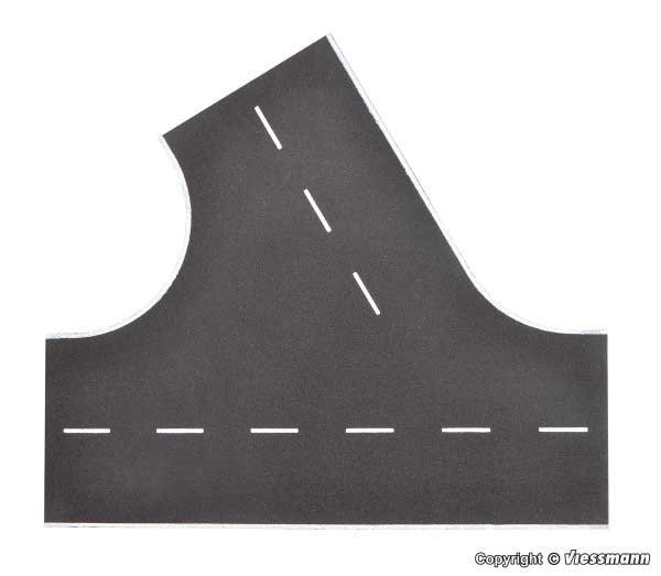 Weathered Asphalt Street 60-Degree Intersection - Stone Art -- 8-11/16 x 7-11/16′ 22 x 19.5cm, HO, Vollmer Gmbh 48264