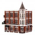 Built & Ready Landmark Structures(R) - Assembled -- Davenport Department Store, N, Woodland Scenics 4938