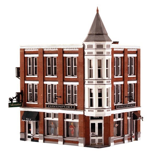 Built & Ready Landmark Structures(R) - Assembled -- Davenport Department Store, N, Woodland Scenics 4938