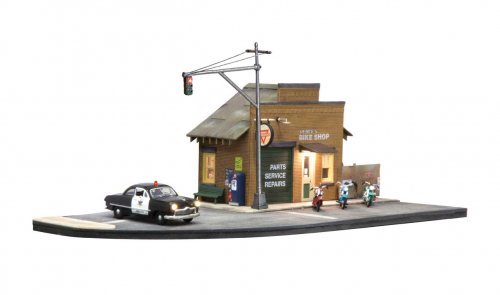 Mast-Arm Traffic Lights - Just Plug(R) -- pkg(4), O, Woodland Scenics 5666