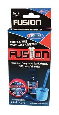 Fusion Acrylic Adhesive -- 2.5oz 75mL, All Scales, Deluxe Materials Ltd AD19