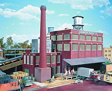 Champion Packing Plant -- Kit - 16-3/8 x 7-1/8 x 5-15/16′ 40.9 x 17.8 x 13.2cm, HO, Walthers Cornerstone 3048