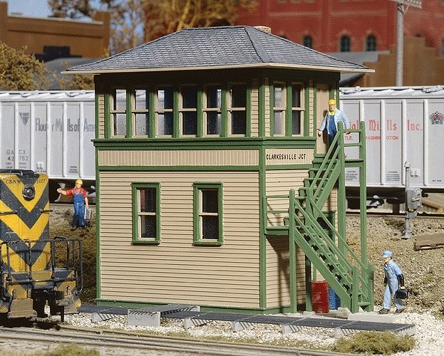 Interlocking Tower -- Kit - 5 x 1-7/8 x 4′ 12.7 x 4.8 x 10.2cm, HO, Walthers Cornerstone 3071