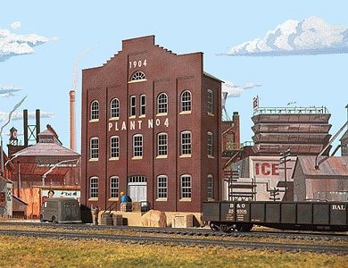 Plant No. 4 Background Building -- Kit - 6 x 2-1/4 x 7-1/2′ 15 x 5.6 x 18.7cm, HO, Walthers Cornerstone 3183