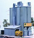 Medusa Cement Company -- Kit - 5-3/8 x 4-1/2 x 8-1/4′ 13.6 x 11.4 x 21.0cm, N, Walthers Cornerstone 3218
