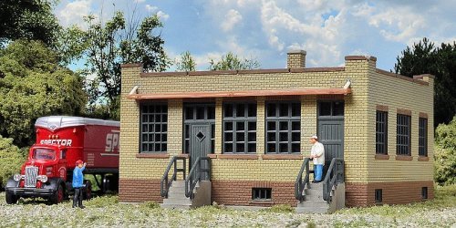 Industrial Office -- Kit - 3-5/8 x 2-1/4 x 1-3/4′ 9.2 x 5.7 x 4.4cm, N, Walthers Cornerstone 3834