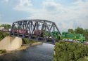 Single-Track Arched Pratt Truss Bridge -- Kit - 14-3/32 x 2 x 3-1/2′ 35.7 x 5 x 8.8cm, N, Walthers Cornerstone 3870