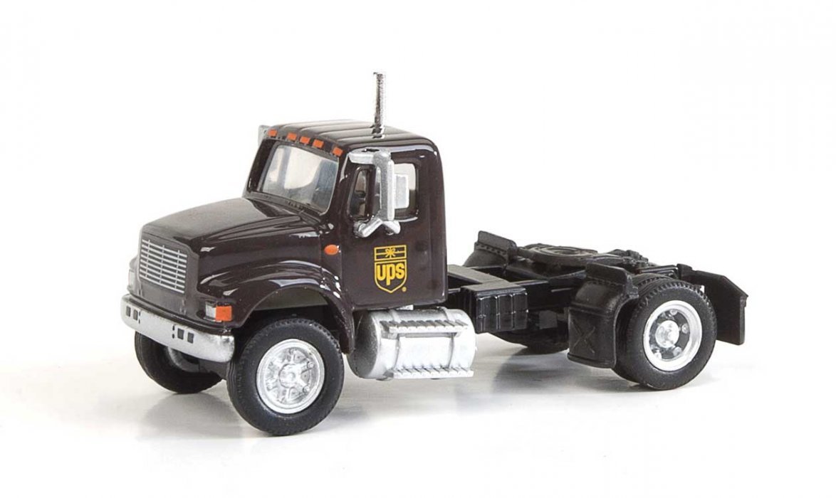 International(R) 4900 Single-Axle Semi Tractor Only - Assembled -- United Parcel Service (B, HO, Walthers SceneMaster 11192