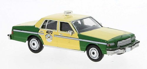 1987 Chevrolet Caprice Sedan - Assembled -- Chicago Cab (yellow, green), HO, Brekina Automodelle 19712