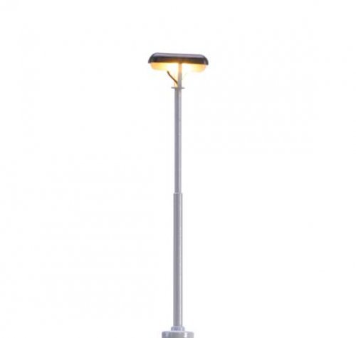 Platform LED Light with Plug and Socket Base -- 2-3/16′ 5.5cm, N, Brawa Modellspielwaren 83003