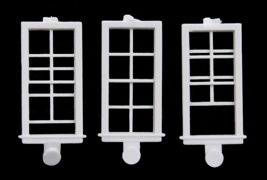 Windows -- 8-Pane, 28 x 64′ 71.1 x 163cm pkg(8), HO, Micro Engineering 80064