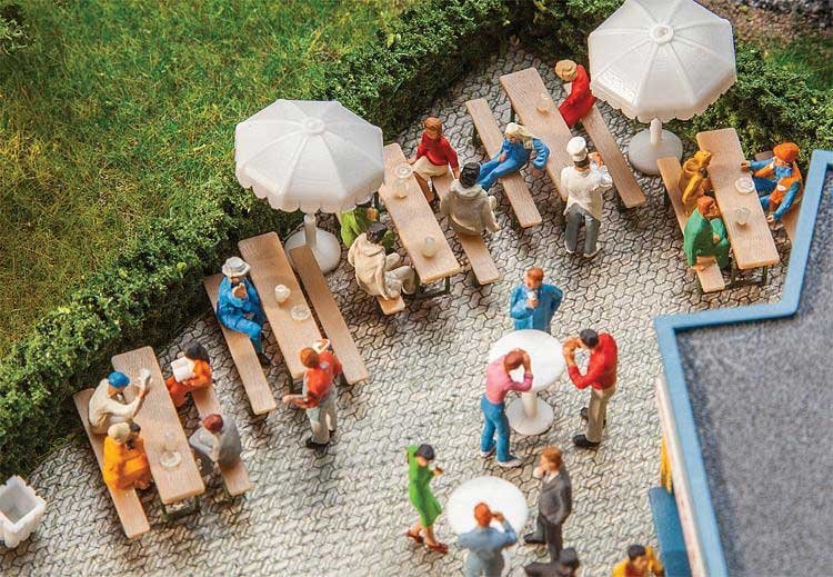 Beer - Picnic Table and Bench Set -- pkg(5), HO, Faller Gmbh 180963