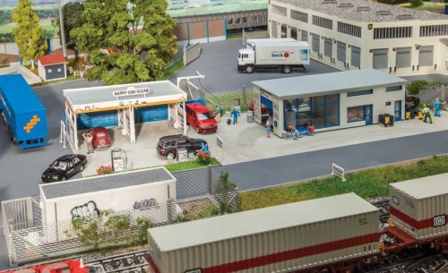 Car Wash -- Kit - 2 Structures, HO, Faller Gmbh 191829