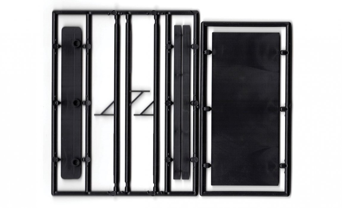 Blank Billboard - Kit -- Unpainted (black), HO, Tichy Train Group 8294