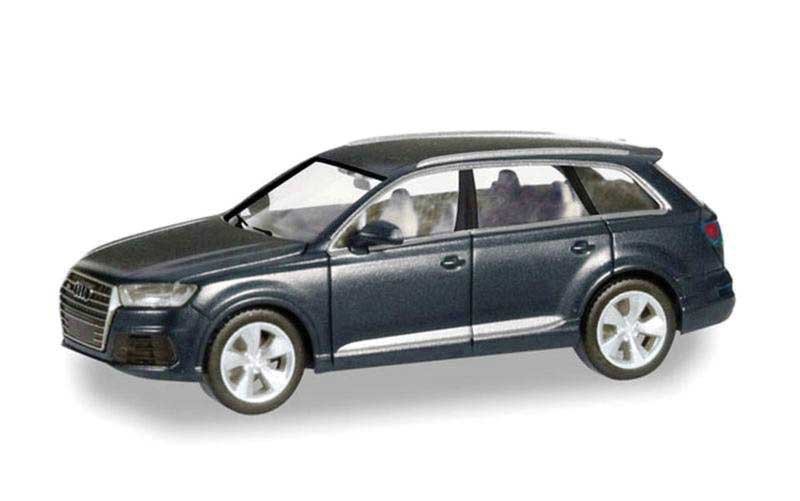 Audi Q7 Crossover SUV - Assembled -- Various Metallic Colors, HO, Herpa Models 38447