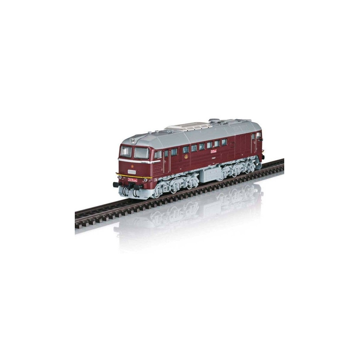 Class 220 Diesel Taigatrommel - Sound and DCC -- Czechoslovakian State Railways CSD T 679.1266 (Era IV 1980, maroon, gray), HO, 