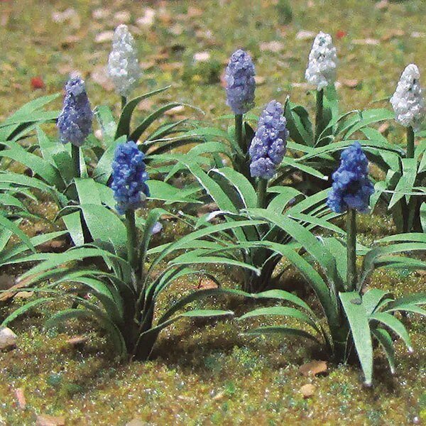 Grape Hyacinth (Muscari) -- pkg(18), O, JTT Miniature Tree 95599
