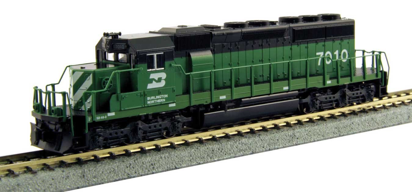 EMD SD40-2 Early Production - Standard DC -- Burlington Northern 6328 (Cascade Green, black, white, N, Kato USA Inc 1764822