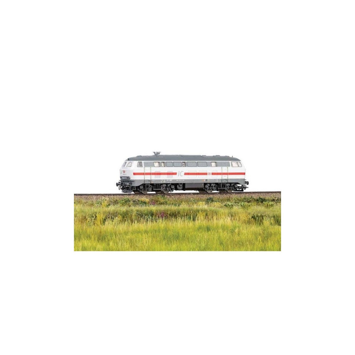Class 218 Diesel - Sound and DCC -- German Railroad DB AG 218 341-6 (Era VI, IC Scheme, white, gray, red), HO, Trix 22662