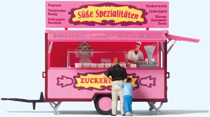 Sweets Concession Trailer with Figures -- 4 Figures, HO, Preiser Kg 10748