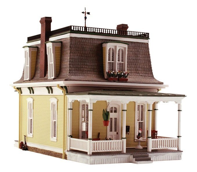Built-&-Ready Landmark Structures(R) - Assembled -- Home Sweet Home - 2-5/16 x 3-15/16 x 2-3/4′ , N, Woodland Scenics 4939