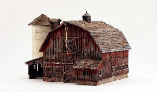 Old Weathered Barn - Built-&-Ready Landmark Structures(R) -- Assembled - 7-13/16 x 5-11/16′ 19., HO, Woodland Scenics 5038