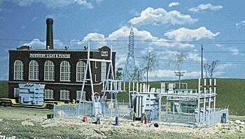 Northern Light & Power Substation -- Kit - 8-1/2 x 12-1/2′ 21.6 x 31.8cm, HO, Walthers Cornerstone 3025