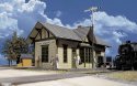 Golden Valley Depot -- Kit - 6-1/2 x 3-3/8 x 4′ 16.2 x 8.4 x 10cm, HO, Walthers Cornerstone 3532