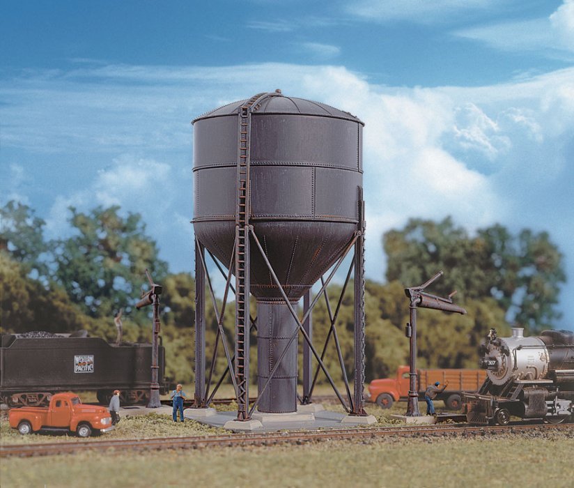 Steel Water Tank -- Kit - 2 x 2 x 4-1/2′ 5 x 5 x 11.4cm, N, Walthers Cornerstone 3817