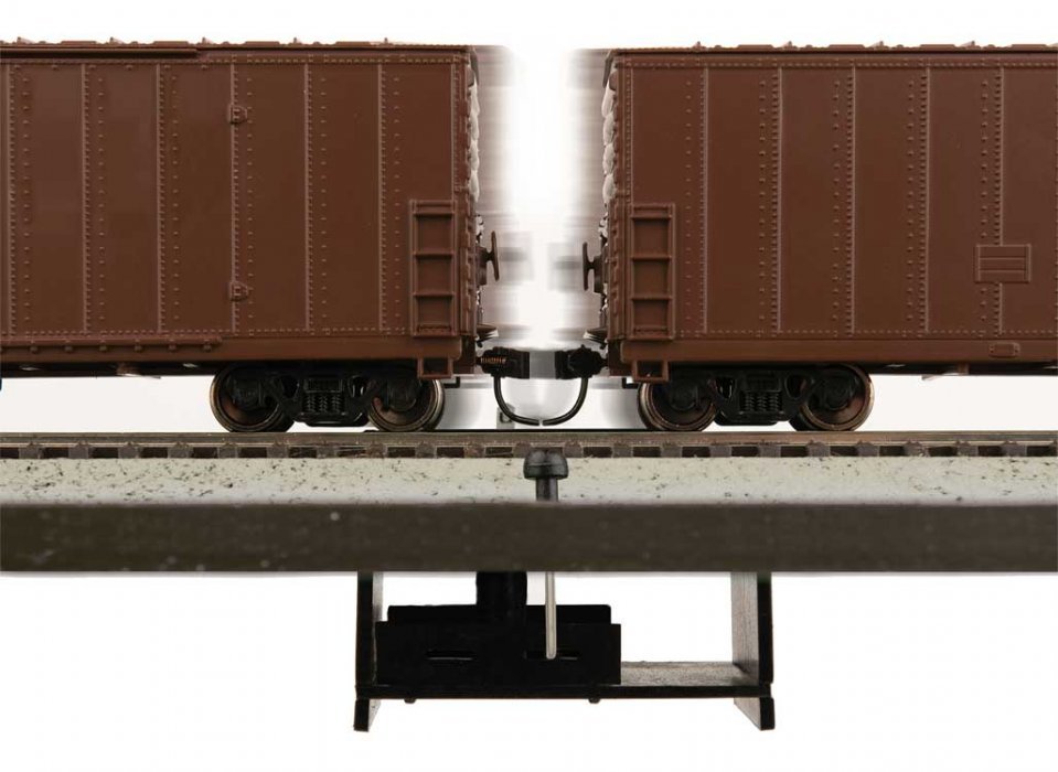 Manual Uncoupler, All Scales, Walthers Controls 104