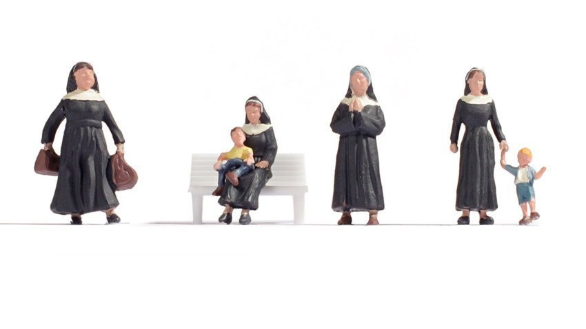 Nuns, HO, NOCH 15400