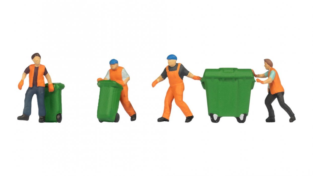 New Refuse Collection, HO, NOCH 15027