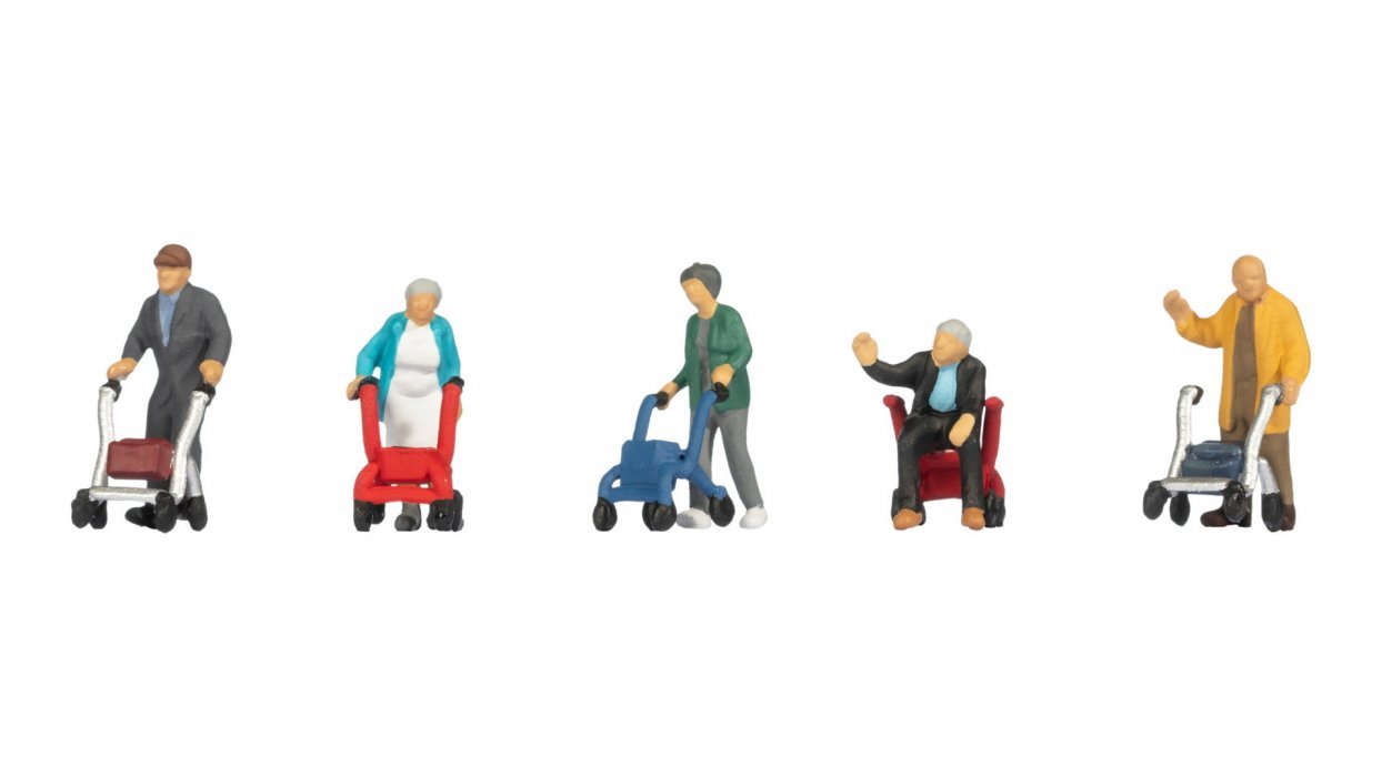 New Senior Citizens with Walking Frame, HO, NOCH 15549