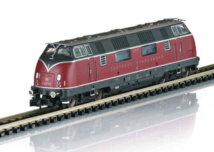 Class 220 V Diesel - Sound and DCC-SX - Minitrix -- German Federal Railroad DB V 200 037 (Era III 1960s, red, black, `Antlers`, 