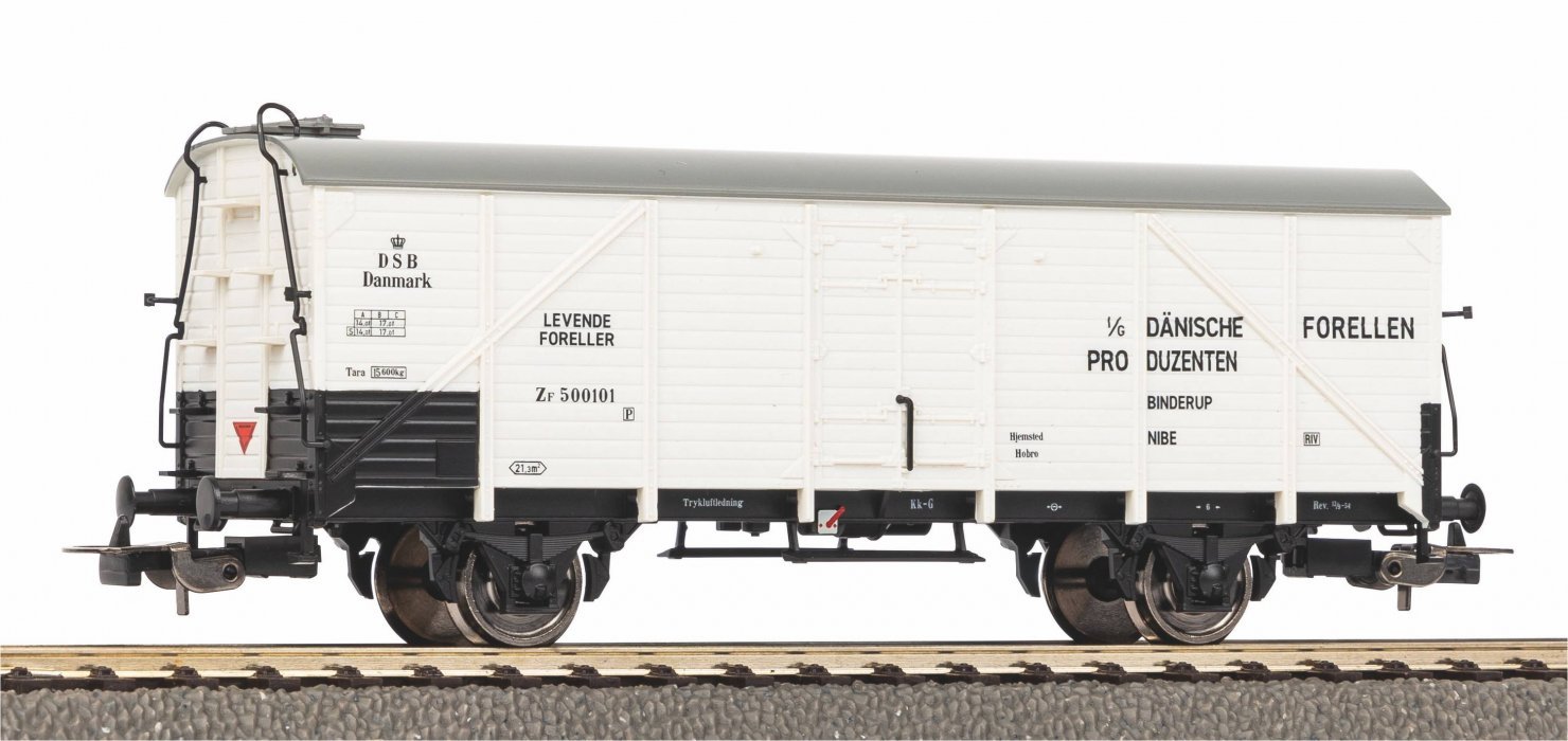 Refrigerator Car Danish Forellen DSB Era III, HO, PIKO 24542